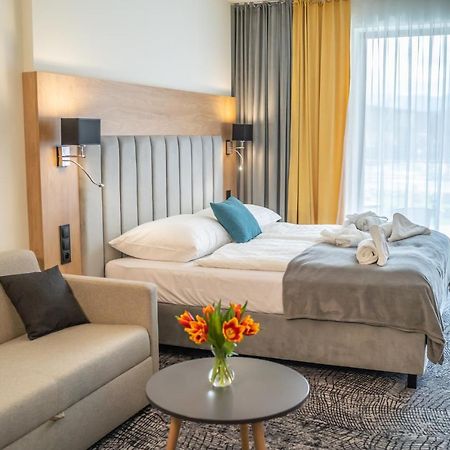 Lux Apartman V Hoteli Akvamarin Bešeňová מראה חיצוני תמונה